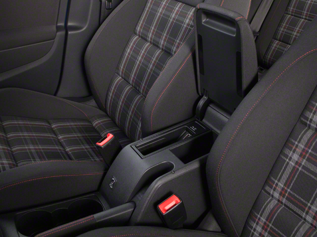 2013 Volkswagen Golf GTI Hatchback Sedan 4D