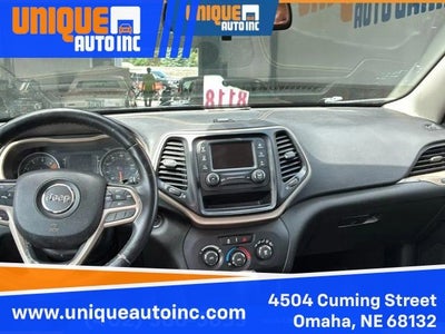 2017 Jeep Cherokee Sport