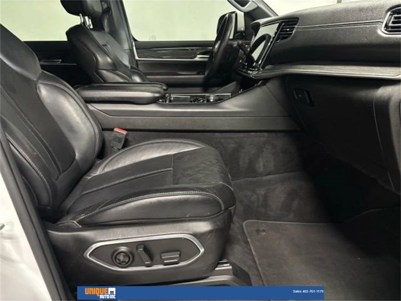 2022 Jeep Wagoneer Series II