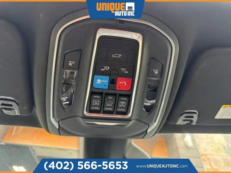2022 Jeep Wagoneer Series III Sport Utility 4D