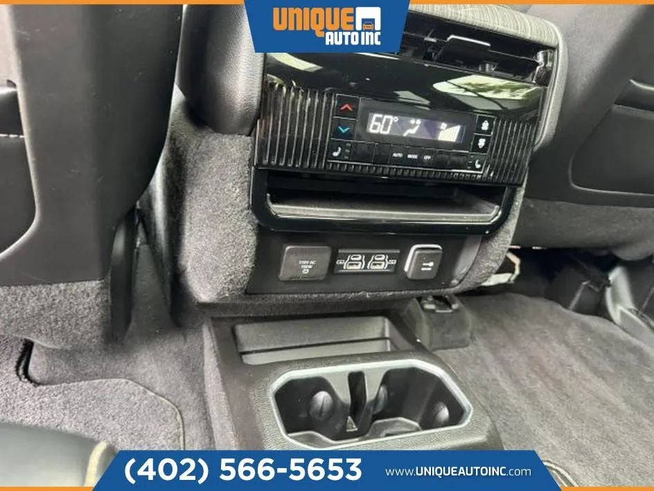 2022 Jeep Wagoneer Series III Sport Utility 4D