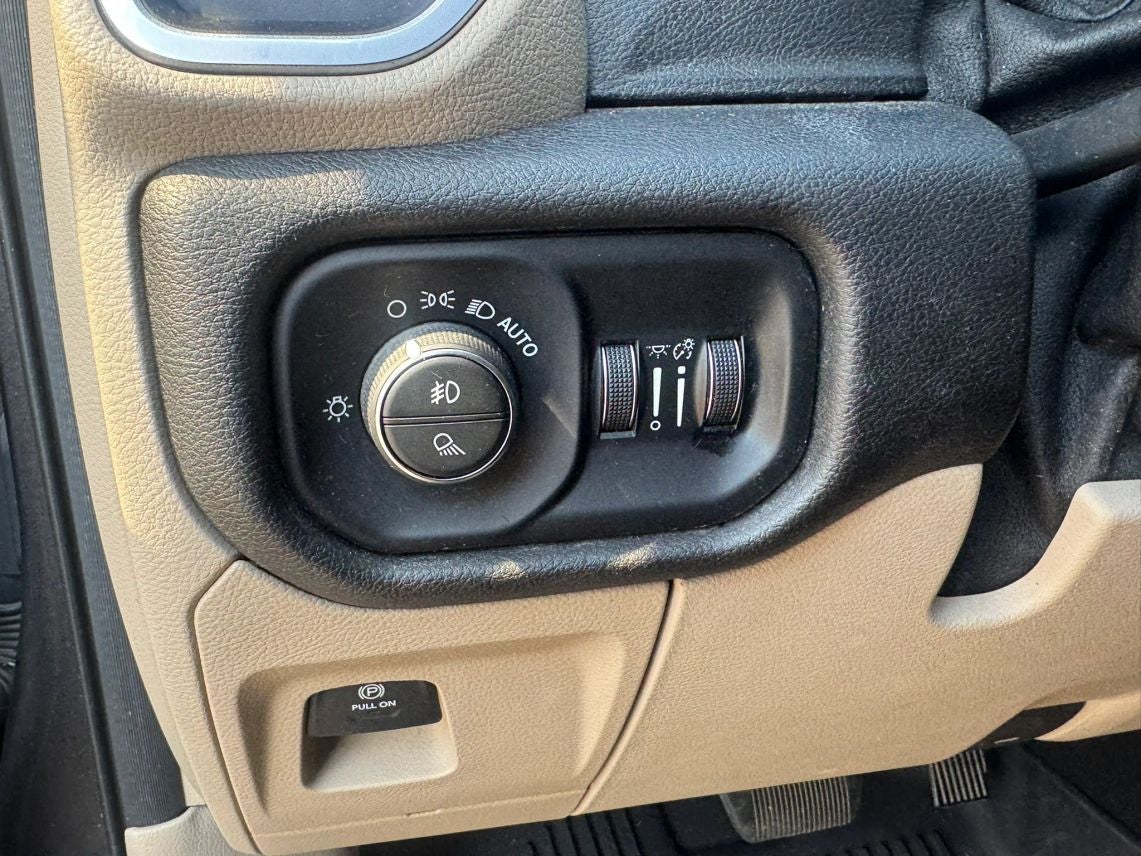 2019 RAM 1500 Crew Cab Big Horn Pickup 4D 5 1/2 ft