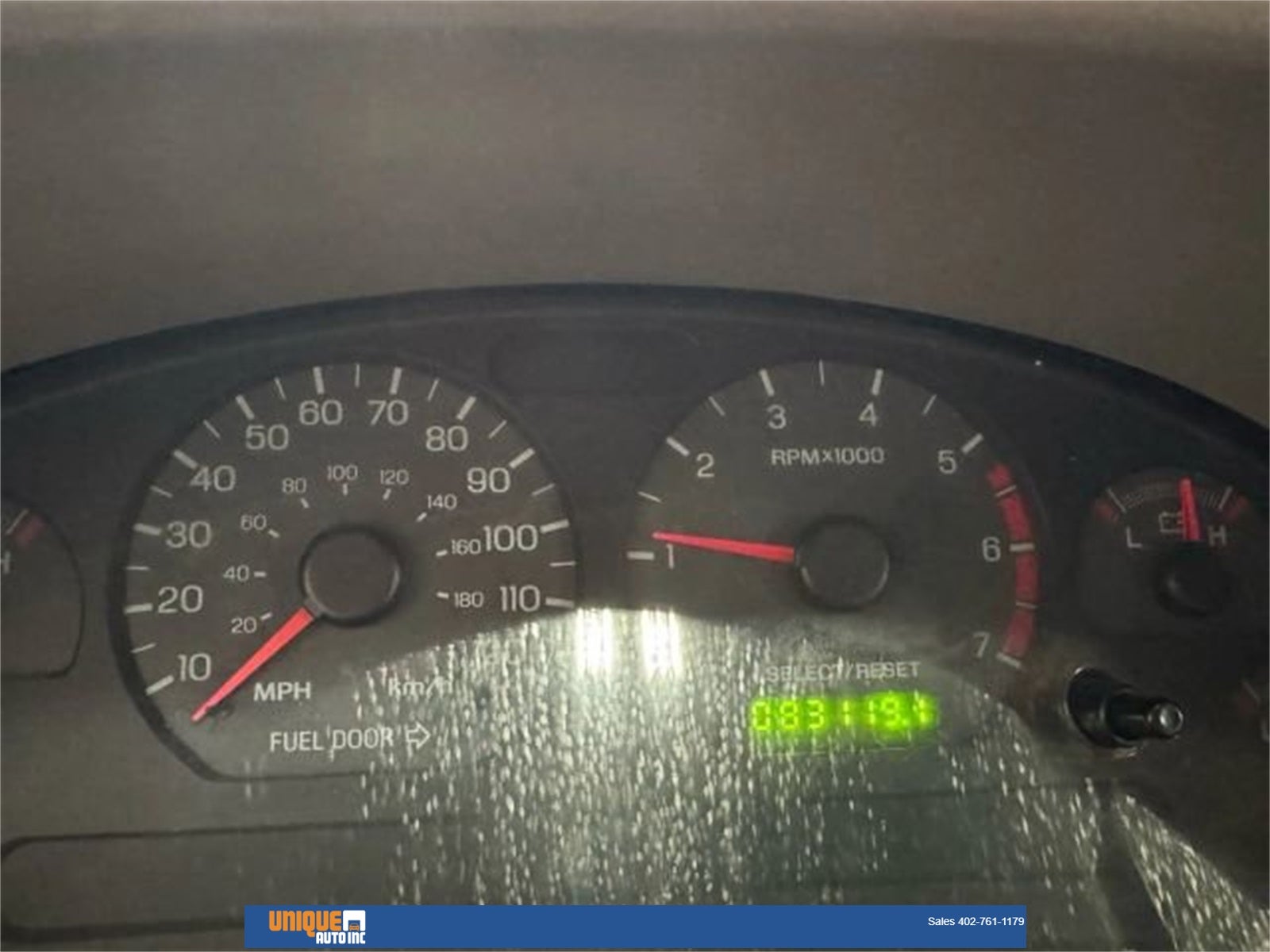 2002 Ford Mustang V6 Deluxe