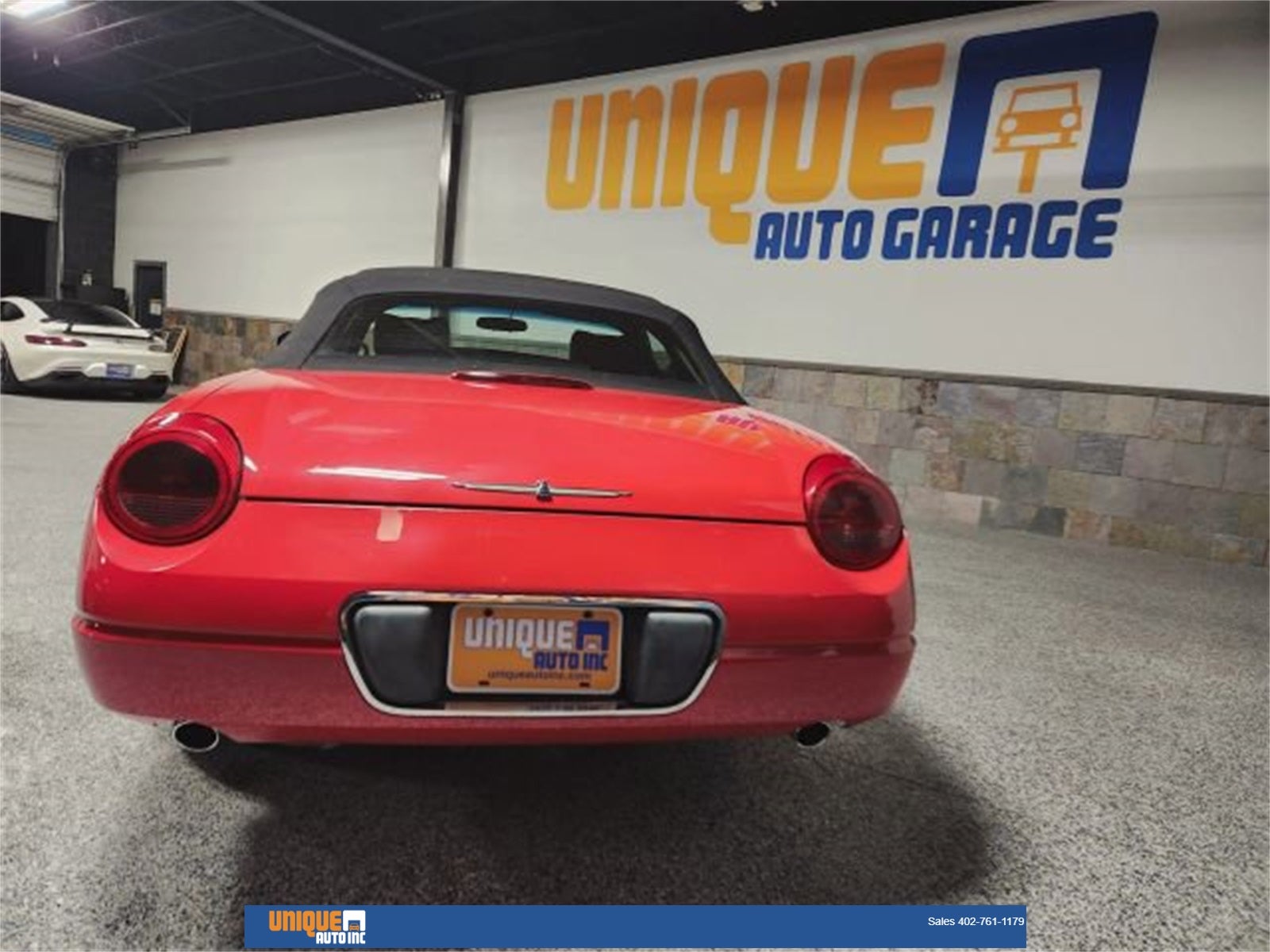 2003 Ford Thunderbird Base