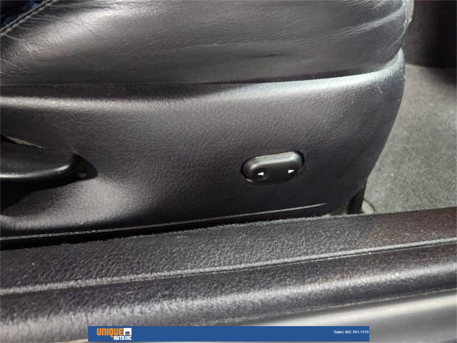 2003 Ford Thunderbird Base