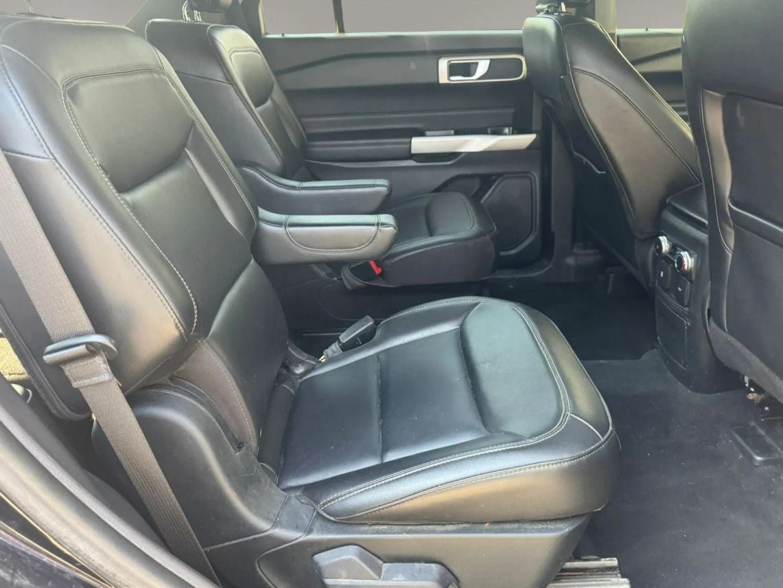 2022 Ford Explorer XLT Sport Utility 4D