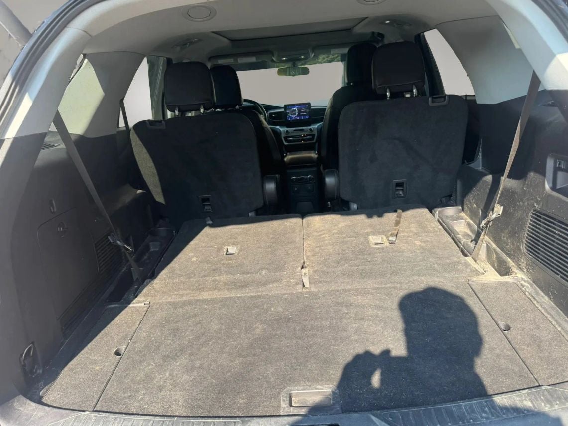 2022 Ford Explorer XLT Sport Utility 4D