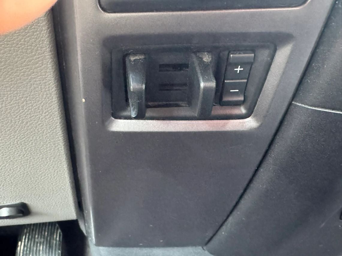 2017 Ford F150 SuperCrew Cab XLT Pickup 4D 5 1/2 ft