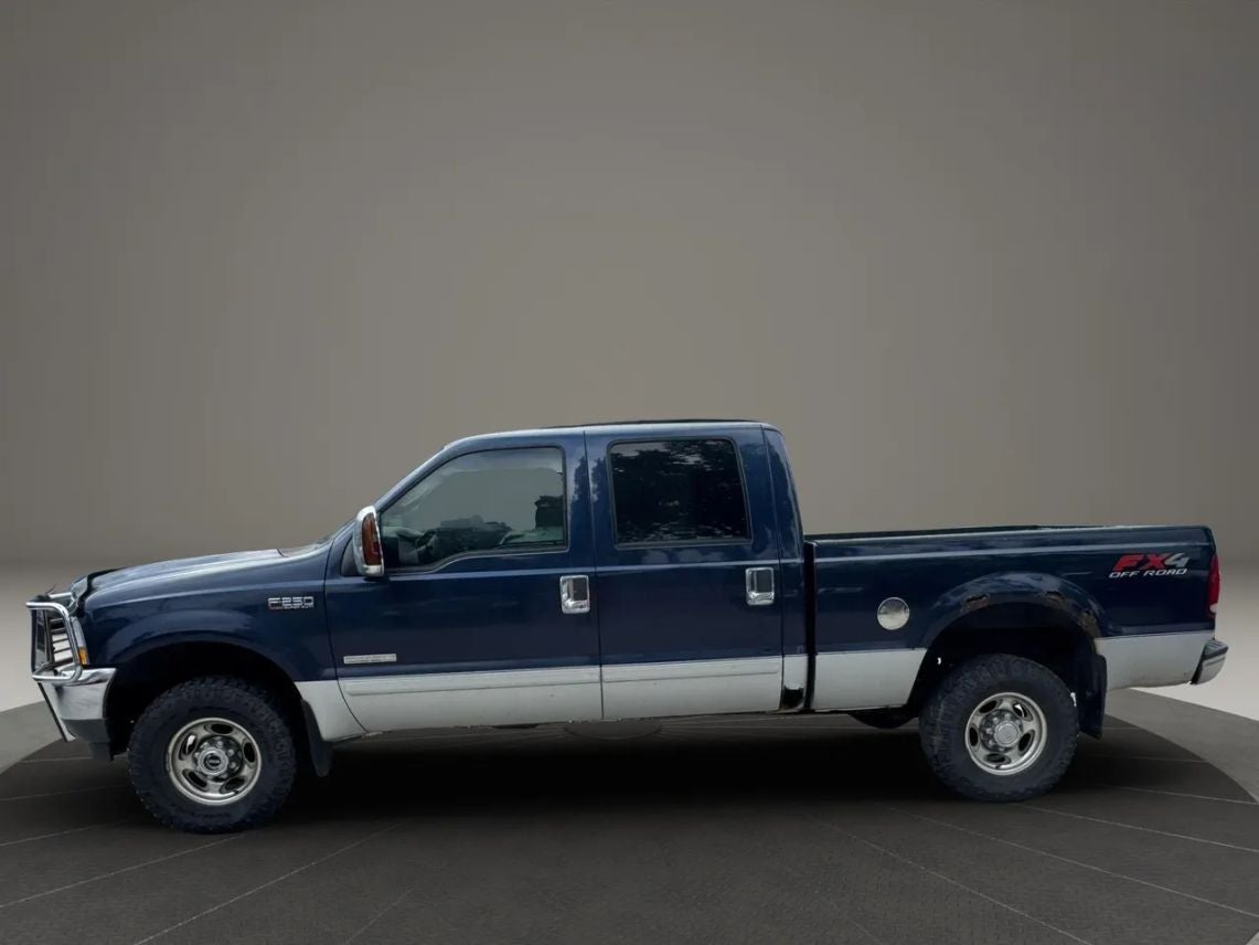 2003 Ford F250 Super Duty Crew Cab Lariat Pickup 4D 6 3/4 ft