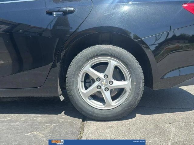 2018 Chevrolet Malibu LS 1LS