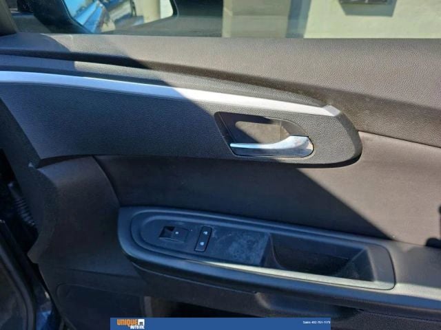 2011 Chevrolet Traverse LT 1LT