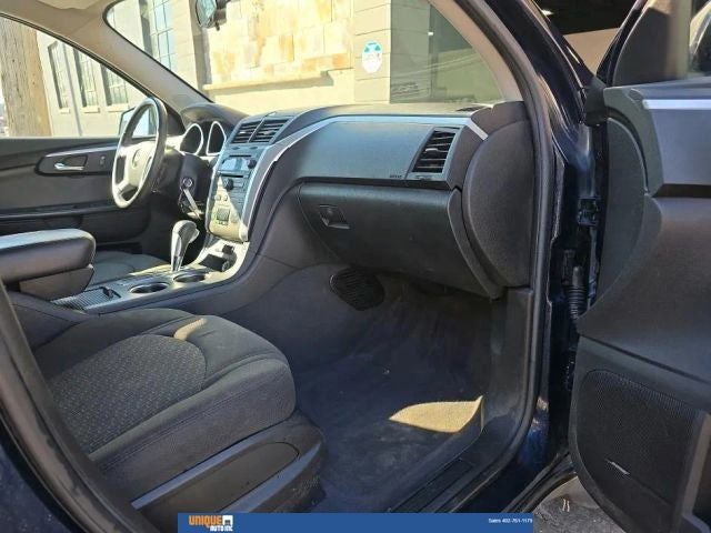 2011 Chevrolet Traverse LT 1LT