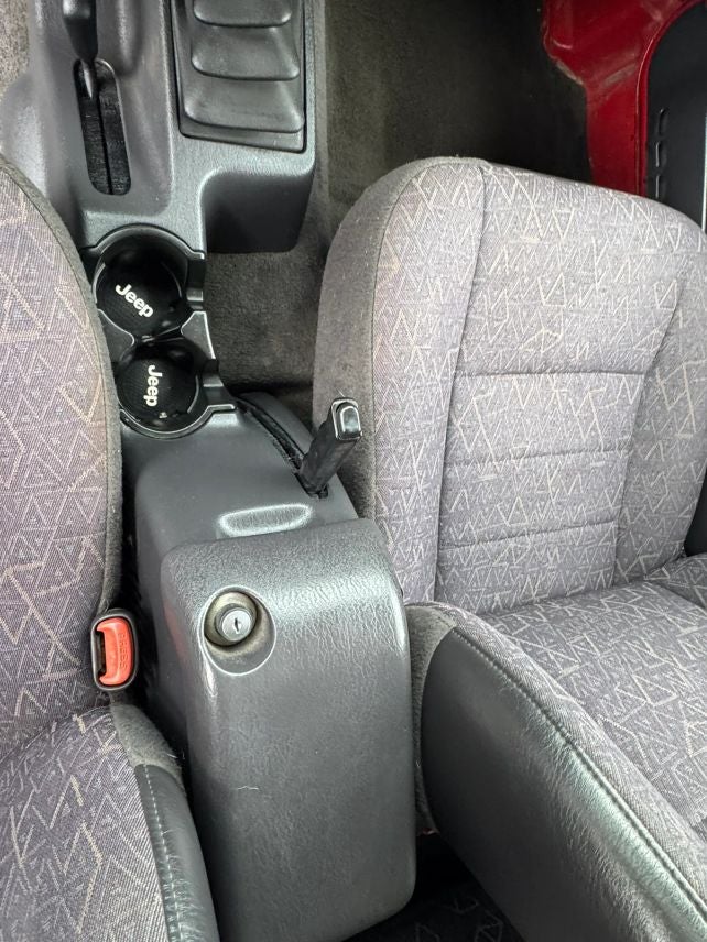 2002 Jeep Wrangler Sport Utility 2D