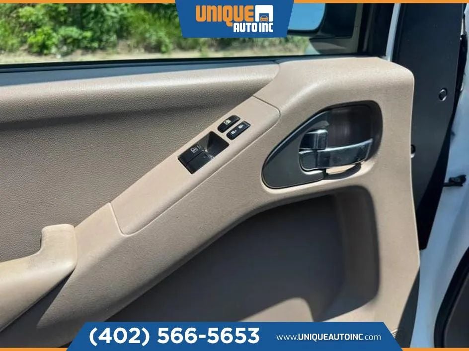 2014 Nissan Frontier King Cab SV Pickup 2D 6 ft