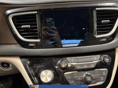 2019 Chrysler Pacifica Touring L Plus