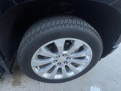 2019 Chevrolet Silverado 1500 Crew Cab High Country Pickup 4D 5 3/4 ft
