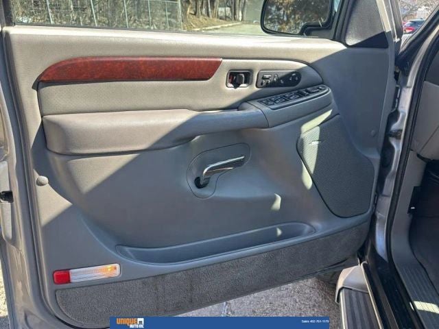 2005 Cadillac Escalade EXT Base