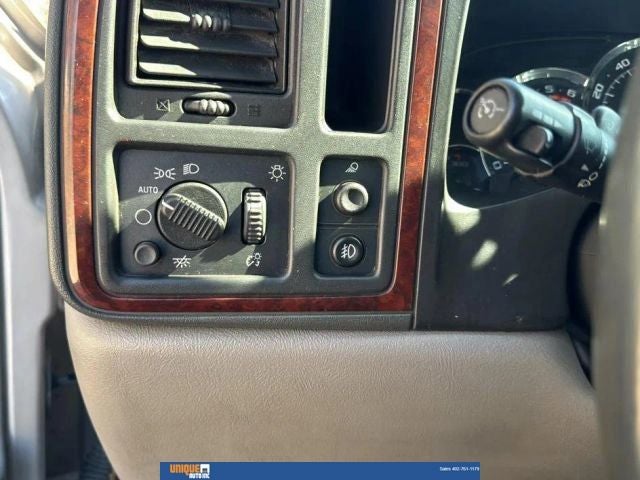 2005 Cadillac Escalade EXT Base