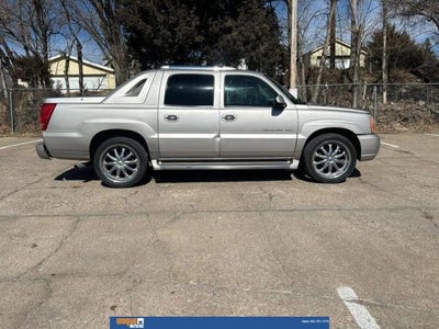 2005 Cadillac Escalade EXT Base