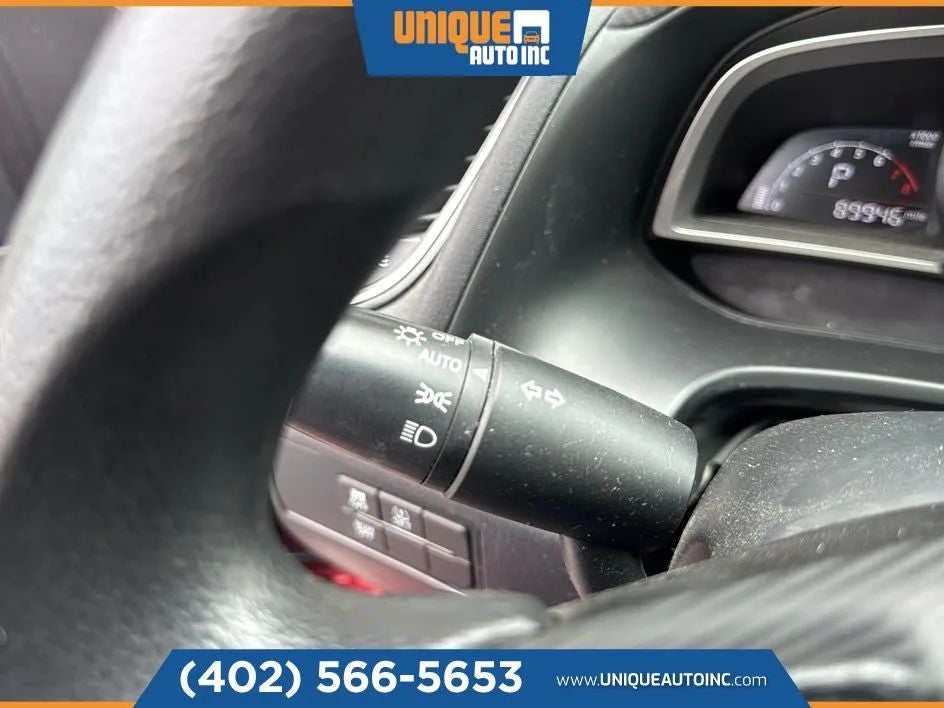 2016 Mazda MAZDA3 i Sport Sedan 4D