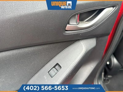 2016 Mazda MAZDA3 i Sport Sedan 4D