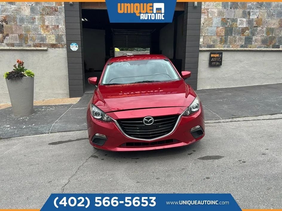 2016 Mazda MAZDA3 i Sport Sedan 4D
