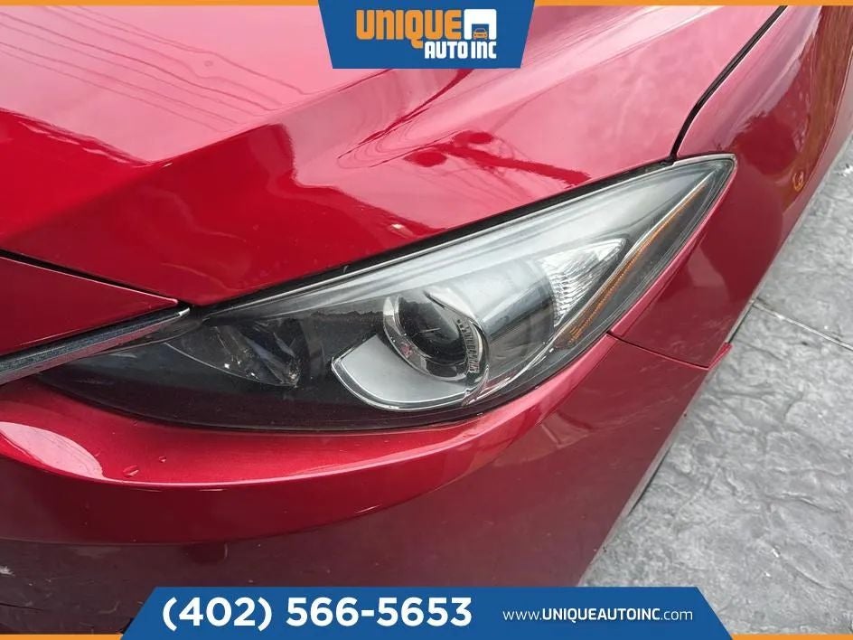 2016 Mazda MAZDA3 i Sport Sedan 4D