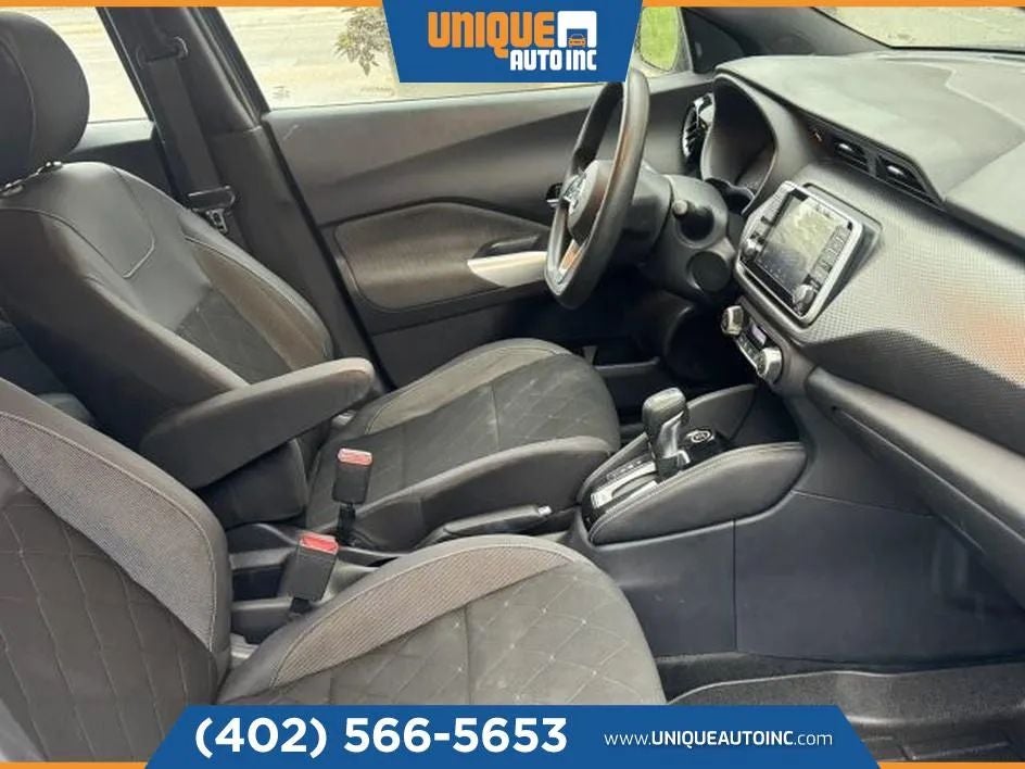2019 Nissan Kicks SV Sport Utility 4D