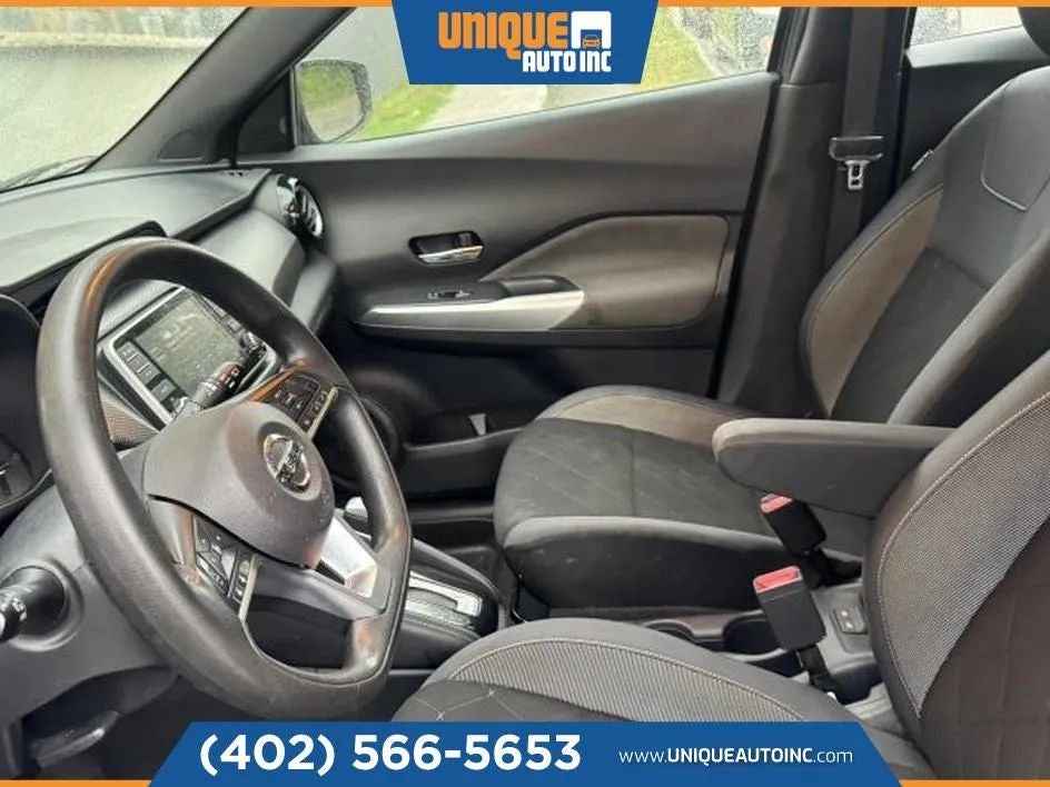 2019 Nissan Kicks SV Sport Utility 4D