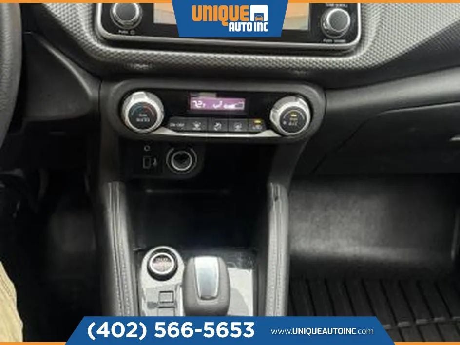 2019 Nissan Kicks SV Sport Utility 4D
