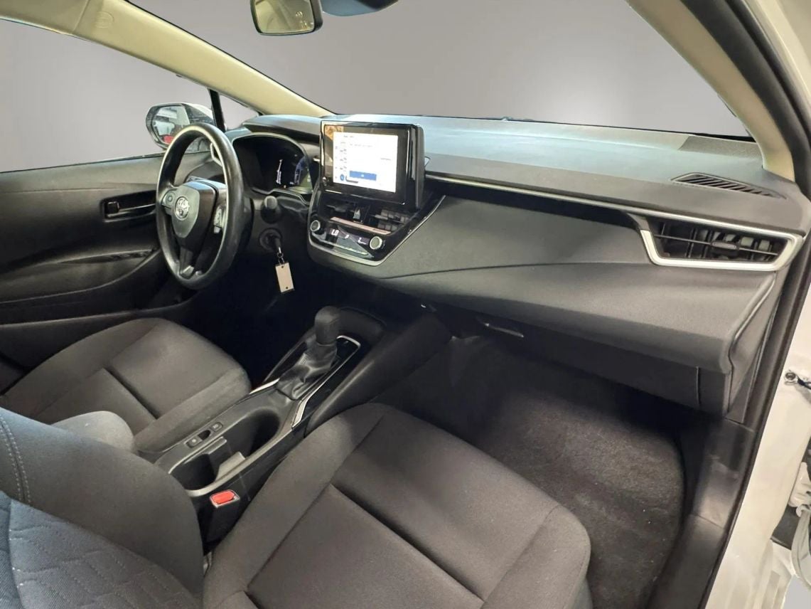 2026 Toyota Corolla LE Sedan 4D