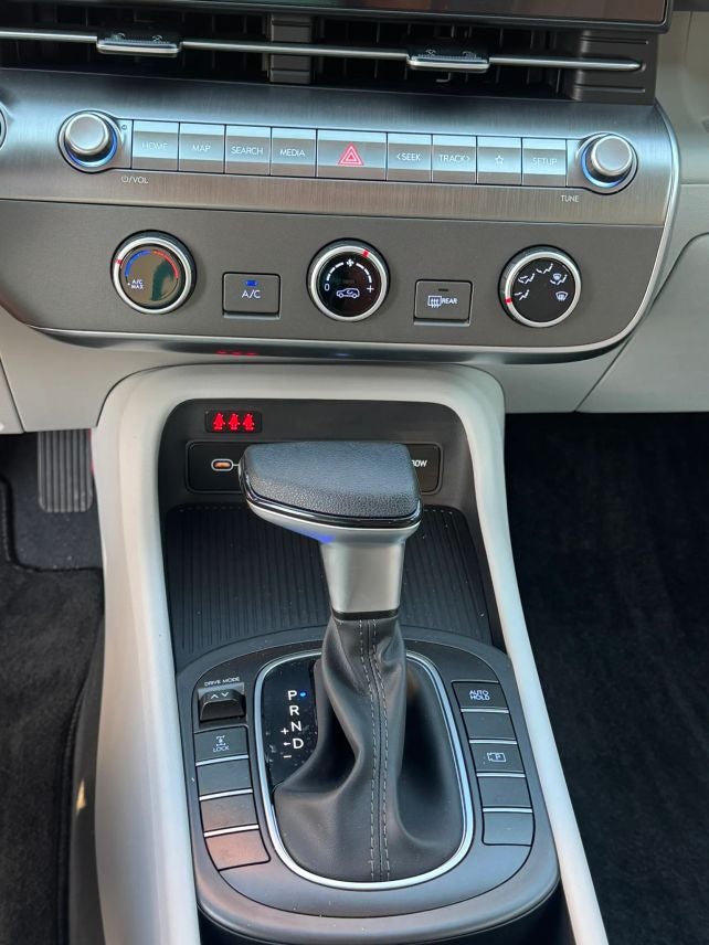 2026 Hyundai Kona SE Sport Utility 4D