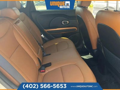 2015 Kia Soul ! Wagon 4D