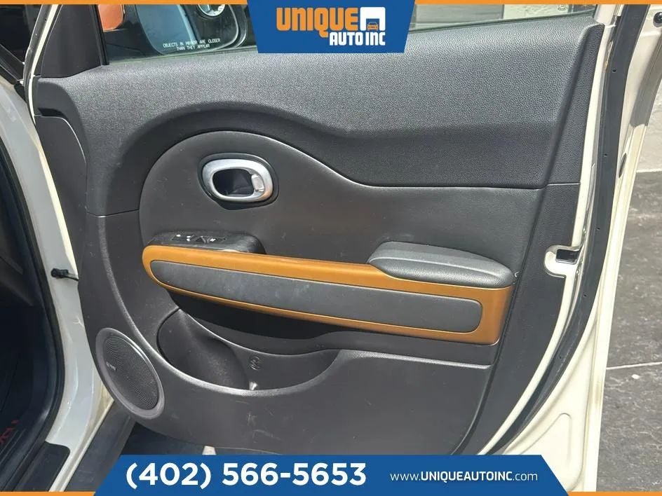 2015 Kia Soul ! Wagon 4D
