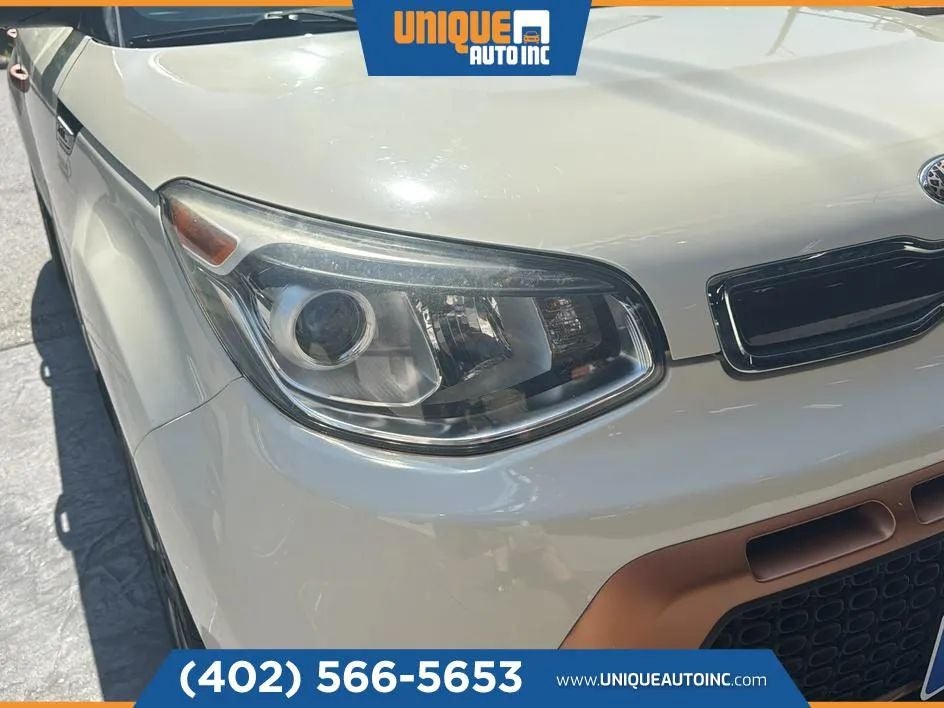 2015 Kia Soul ! Wagon 4D