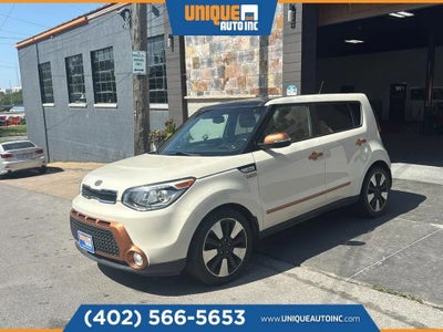 2015 Kia Soul ! Wagon 4D