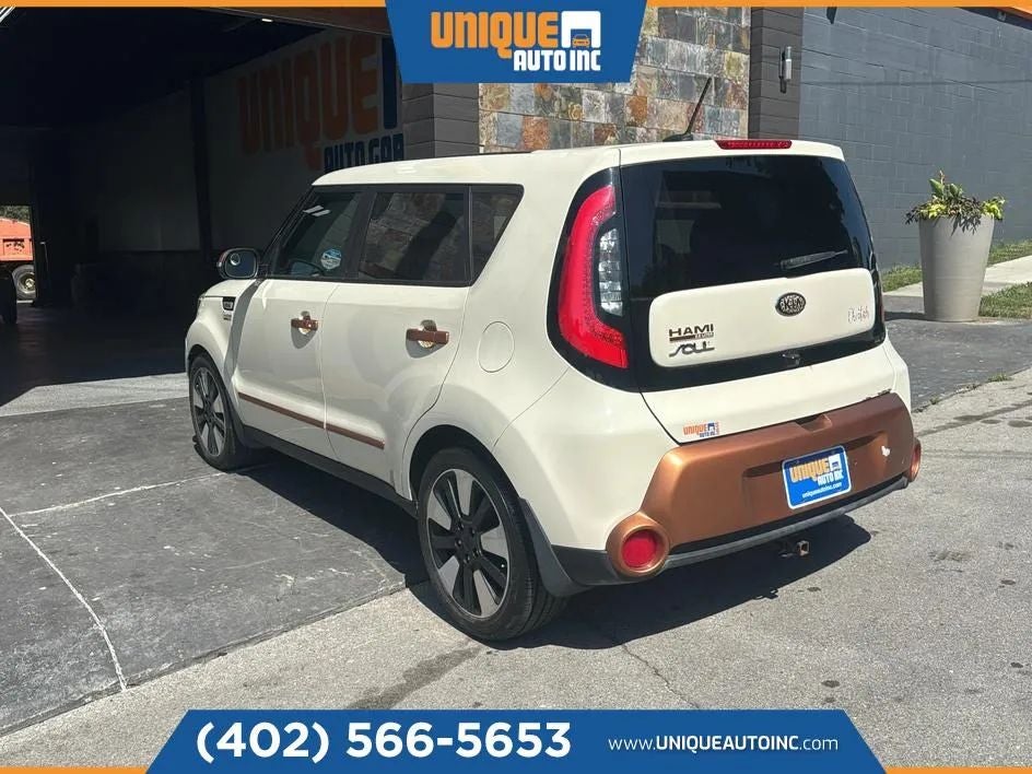 2015 Kia Soul ! Wagon 4D