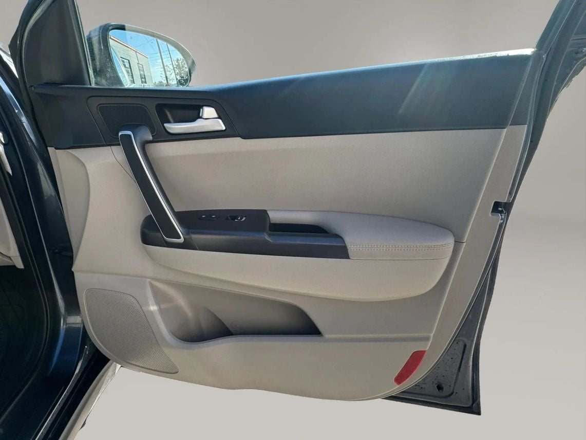2022 Kia Sportage LX Sport Utility 4D