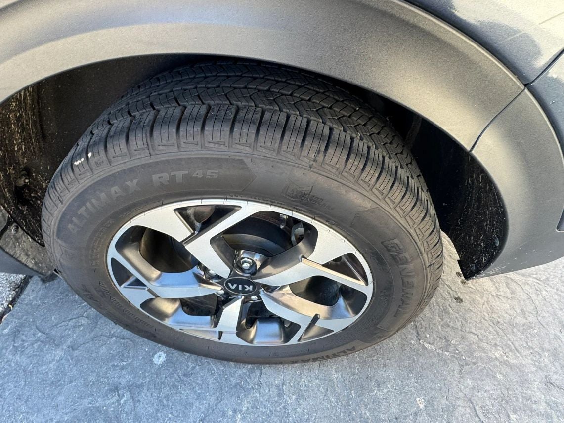 2022 Kia Sportage LX Sport Utility 4D