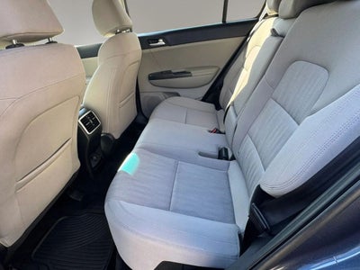 2022 Kia Sportage LX Sport Utility 4D