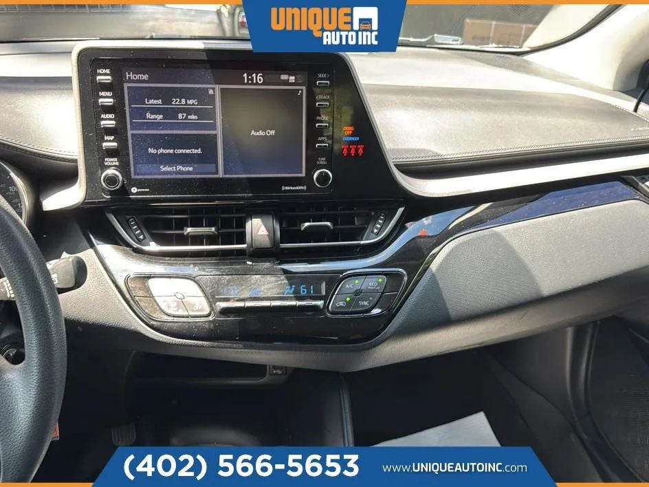 2021 Toyota C-HR LE Sport Utility 4D