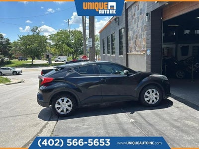 2021 Toyota C-HR LE Sport Utility 4D