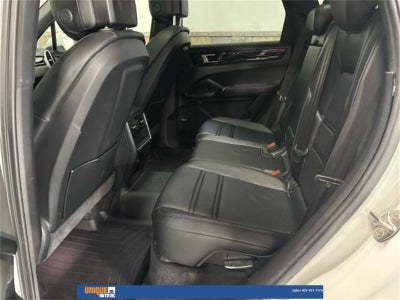 2020 Porsche Cayenne Base