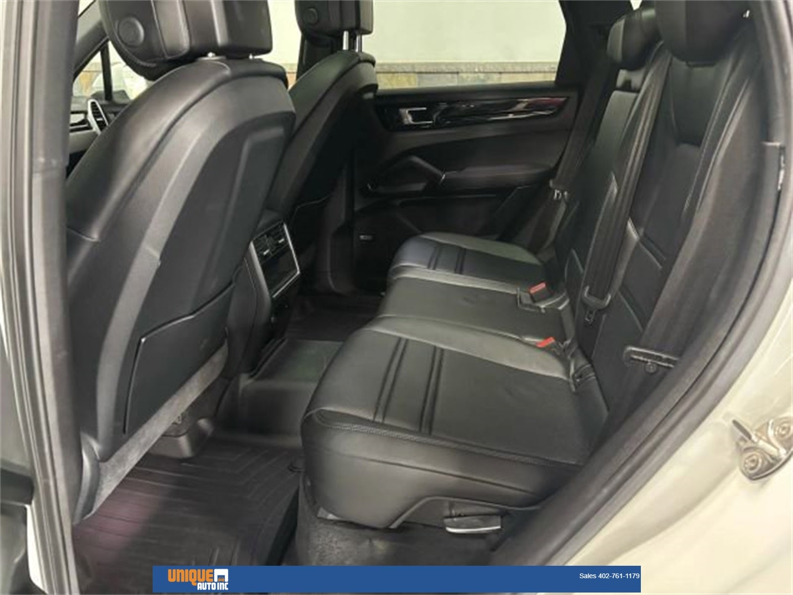 2020 Porsche Cayenne Base