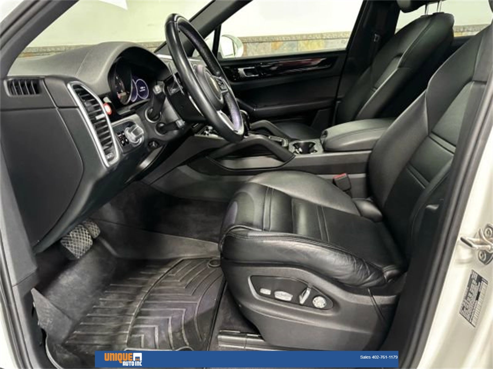 2020 Porsche Cayenne Base