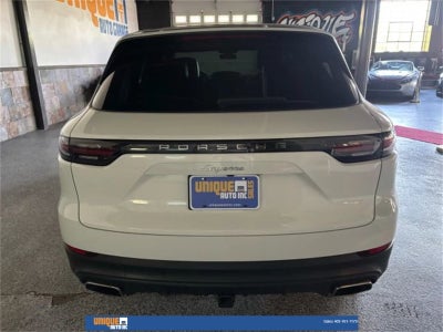 2020 Porsche Cayenne Base